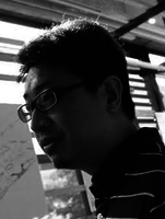 何震寰Image